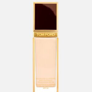 Tom Ford SHADE AND ILLUMINATE SOFT RADIANCE FOUNDATION